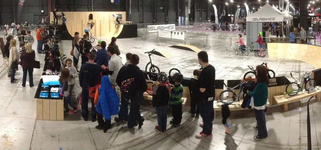 adult scooter, commuting scooter, scooter with big wheels, adult commuting scooter